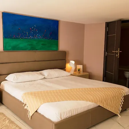 Stylish Seafront Duplex With Breathtaking Views Διαμέρισμα *