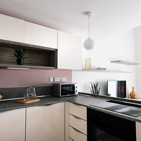 Stylish Seafront Duplex With Breathtaking Views * Sliema