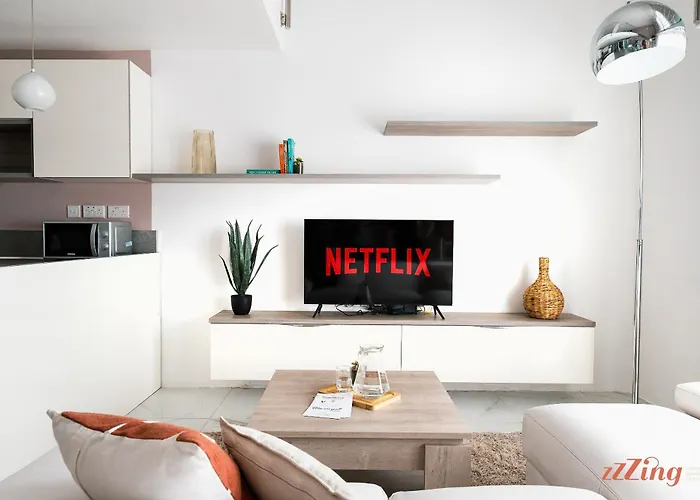 Stylish Seafront Duplex With Breathtaking Views * Sliema